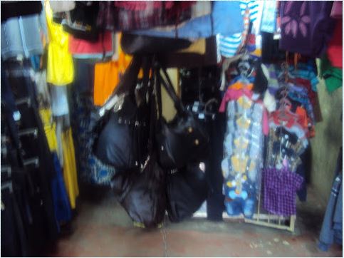 CORNER BOUTIQUE