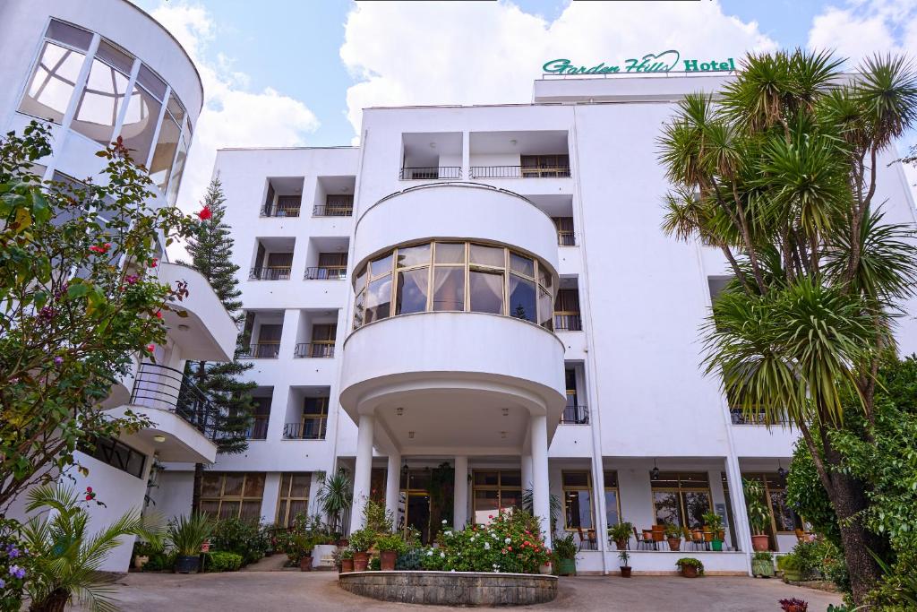 Garden Hills Hotel